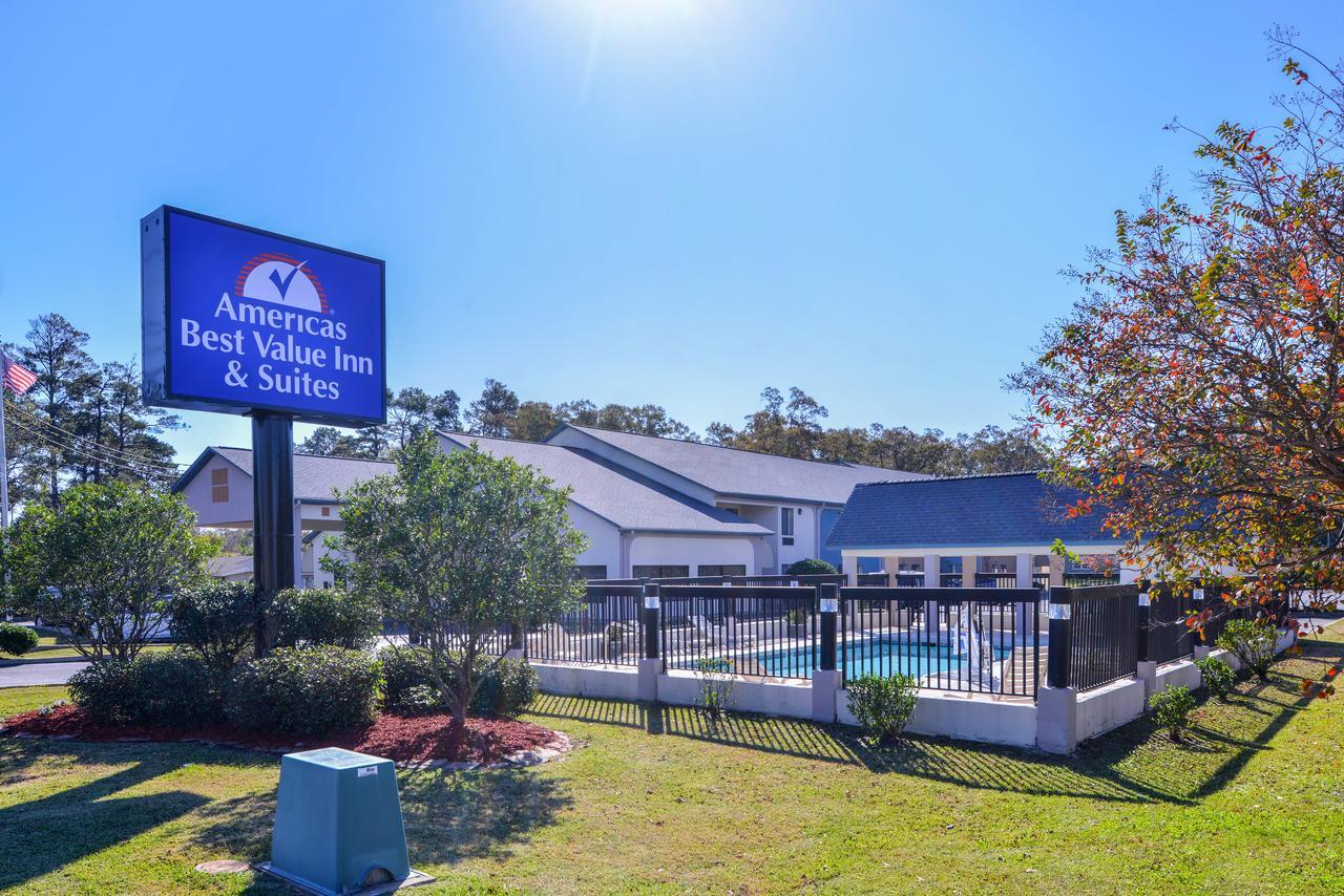 Americas Value & Hotel 2*